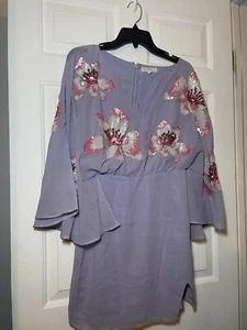 Maya Delux Mini Dress Sz 4 Lilac Sequins Lilies Flutter Sleeve Beaded Formal - Picture 1 of 11