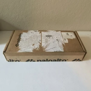 Kit de montaje en rack de 4 postes Palo Alto Networks PAN-1RU-RACK-KIT-4POST - Imagen 1 de 15