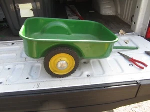 Ertl John Deere 20 Pedal tractor Trailer Cart Wagon - Picture 1 of 8