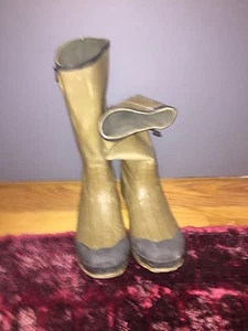 Itasca Waterproof Swamp Rubber Boots - Picture 1 of 5
