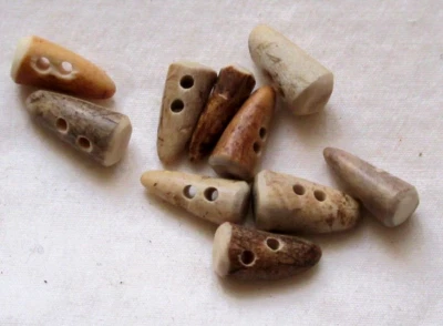 10x  Mini HORN Knöpfe ca. 14mm KNEBELKNÖPFE so SÜß echt Horn sehr  EDEL KN35 - Bild 1 von 4