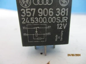 VW Golf 1 2 171 19E Passat 35i Relais 32 Digifant-Einspritzung 357906381(R154) - Picture 1 of 3