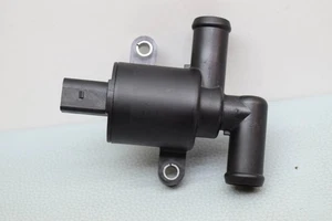 Porsche Macan DKN Zusatzwasserpumpe OEM 4H0121671D 2.0 Benzin 180kw 2024 - Bild 1 von 12