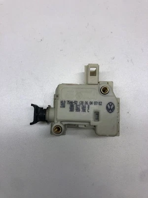 Volkswagen Touareg I 2005 Stellmotor Heckklappe Kofferraumdeckel DRA78620 - Imagem 1 de 3