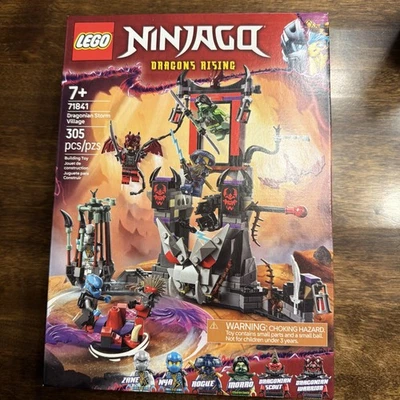 LEGO Ninjago Dragons Rising Dragonian Storm Village Juego de Juguetes de Construcción 305 piezas NUEVO Foto 1 de 2