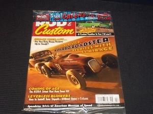 2012 FEBRUARY ROD & CUSTOM MAGAZINE - NAVARRO ROADSTER FRONT COVER - E 2193 - Picture 1 of 2