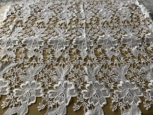 8 YDS GORGEOUS HEAVY WHITE BRIDAL FLORAL RAYON VENISE LACE - Picture 1 of 4
