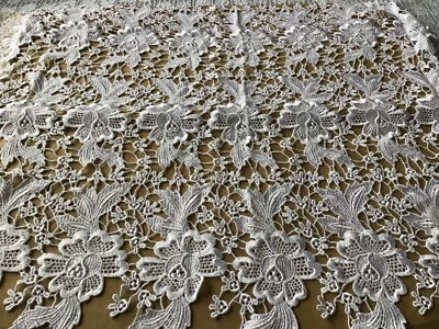 8 YDS GORGEOUS HEAVY WHITE BRIDAL FLORAL RAYON VENISE LACE - Image 1 of 4