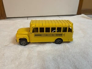 Vintage Hubley School Bus Pressed Steel 1960's Authentic - Picture 1 of 5