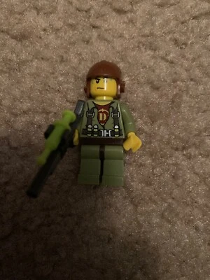 LEGO Dino Helicóptero Piloto Minifigura de 5886 T-Rex Hunter Set Foto 1 de 2