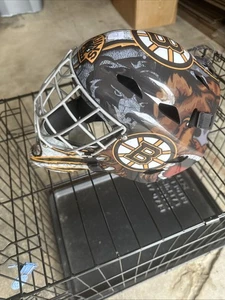 Boston Bruins Goalie Mask - Franklin GFM1500 Size Youth Small - Picture 1 of 3