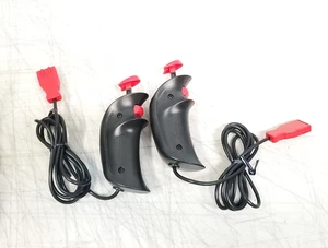 Carrera Go!! Lote de 2 controladores enchufables remotos de reemplazo de pista de coche ranura 1:43 - Imagen 1 de 9