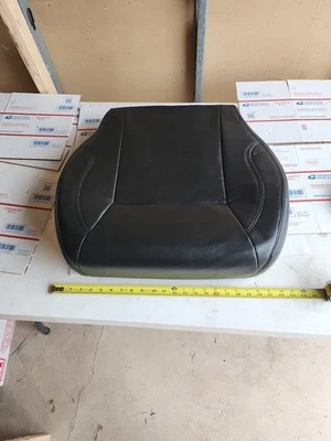 ASIENTO DE AUTOBÚS CONDUCTOR PREVOST ESPUMA INFERIOR CON GANCHOS DE VINILO 22 PULGADAS 33710025-GN NUEVO, G2 Foto 1 de 4