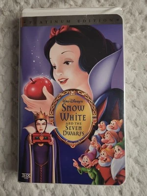 Disney's Snow White and the Seven Dwarfs (VHS, 2001, Platinum Edition) Animated - Image 1 of 4