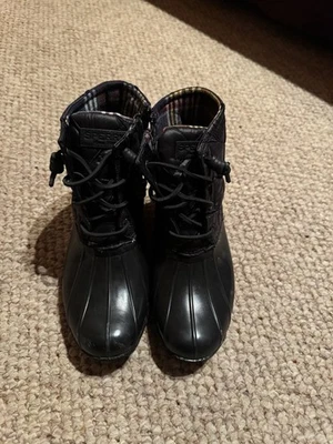Sperry Women’s Saltwater Quilted Duck Boot Black Size 7.5 - Image 1 of 3
