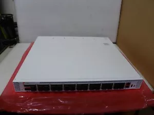 Pure Storage EFM-3200e switch di rete multi chassis 32 porte QSFP 01-0288-001 - Foto 1 di 6