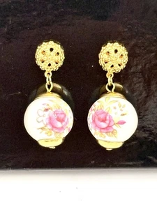 VICTORIAN Old COUNTRY ROSE Heart w/ PINK & dangling Rhinestone Gold Plated - Picture 1 of 8