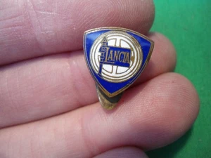 Vintage 1940s Lancia Metal Enamel Buttonhole Metal Enamel Badge Small 15mm - Picture 1 of 4