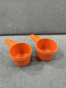 Juego de vasos medidores incompletos Tupperware vintage - 2 tazas - 2/3 y 3/4 - 2 piezas - Imagen 1 de 10