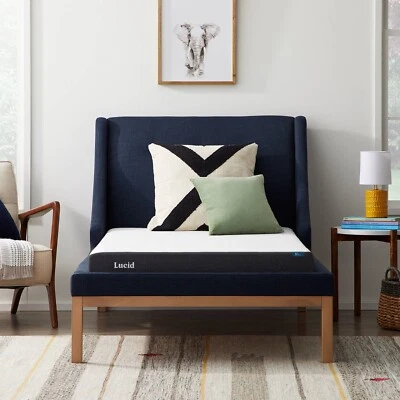 Colchón de espuma viscoelástica de gel firme Lucid de 5 pulgadas - con infusión de carbón de bambú Foto 1 de 4
