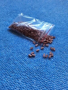 300 Modellbausteine rote Ziegelsteine 1:35 Steine Modellbau Miniatur-Ziegel . - Bild 1 von 2