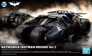 BANDAI MODEL KIT 1/35 BATMAN BEGINS BATMOBILE TUMBLER - Imagen 1 de 3