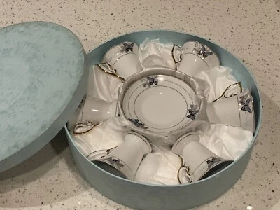 Taza/platillo italiano Fatto a Mano porcelana fina mariposa Demitasse Foto 1 de 4