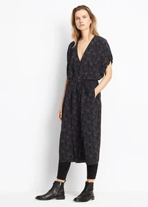 W193 NWT VINCE FLORAL KIMONO WOMEN SILK DRESS SIZE XS $485 - Picture 1 of 4
