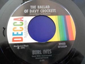 BURL IVES NM- Ballad Of Davy Crockett 45 Goober Peas 29423 Decca - Picture 1 of 2