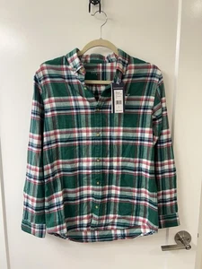 NWT VINEYARD VINES BOYS GREEN & RED PLAID FLANNEL SHIRT SZ L  - Picture 1 of 4