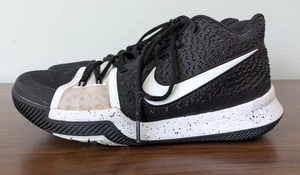 ☑️ 2017 Nike Kyrie 3 Black Tuxedo 917724-001 US 9 Size Basketball Sneakers Shoe - Picture 1 of 14