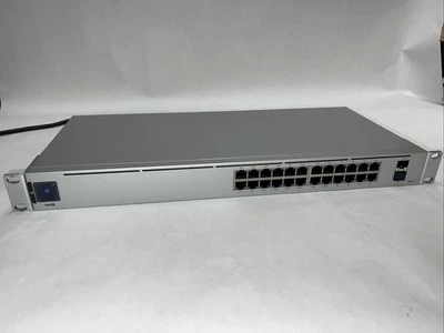 Ubiquiti Networks UniFi USW-24-POE 24Ports PoE 1000Mbps Switch - Image 1 of 4