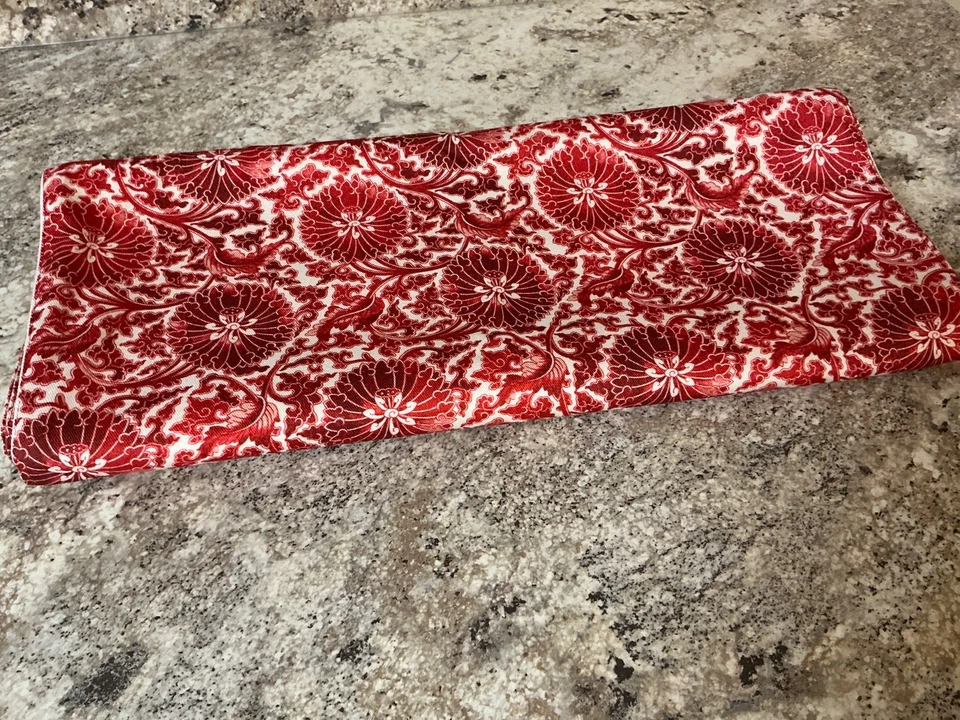 Williams Sonoma Marlo Thomas Table Runner-Red-NWOT 16x108 - Image 1 of 4