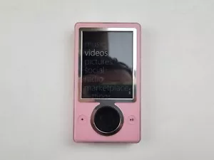 Microsoft Zune Digital Media MP3 Player (1092) 30GB - Pink - WORKS! - J6703 - Picture 1 of 8