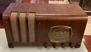 RARE VTG “ALL-STAR”  SUPERHETERODYNE RCA LICENSED SHORTWAVE LARGE WOODEN RADIO - Picture 1 of 19