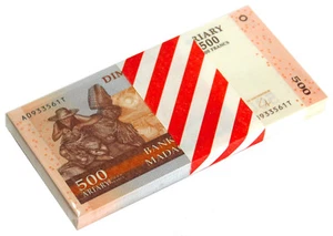 MADAGASCAR 500 ARIARY 2004 P 88 UNC BUNDLE OF (100 PCS) - Picture 1 of 1