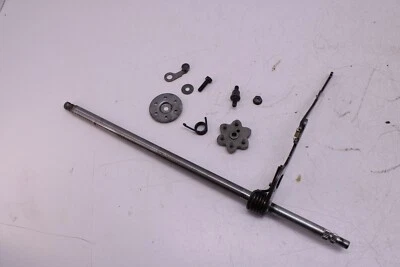 98-02 SUZUKI QUADRUNNER 500 LTF500F 4X4 PALANCA DE CAMBIOS EJE CÁMARA DE RETENCIÓN  Foto 1 de 4