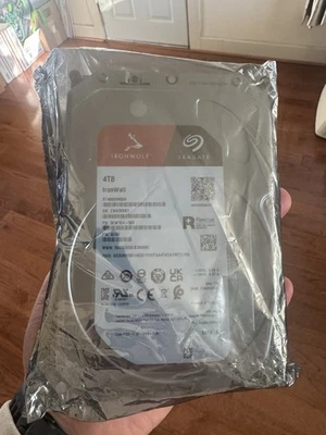 Seagate IronWolf 4TB, Internal, 5400 RPM, 3.5 in (ST4000VN006) Hard Drive - Image 1 of 4