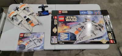 LEGO Star Wars: Snowspeeder (75144) - Image 1 of 4