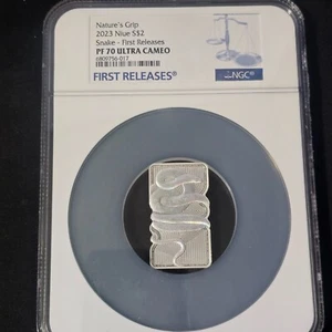 Niue 2023 $2 Nature’s Grip Snake 1 oz Silver Bar – NGC PF70 UC – First Release - Picture 1 of 6