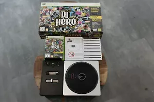 DJ Hero Bundle Guitar Hero Xbox 360 Microsoft OVP Neuwertig Plattenspieler :-) - Bild 1 von 2