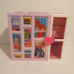 Barbie cabina armadio - Foto 1 di 12