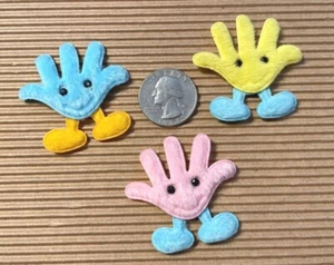 30pcs x ( 1.75" ) Felt Smiley Happy Face Hand Palm Padded Appliques ST999 - Picture 1 of 5