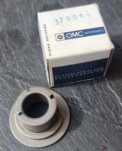 NOS OMC 379067 Johnson Evinrude Rewind Starter Spindel  3 Stück Starterspindel - Bild 1 von 5