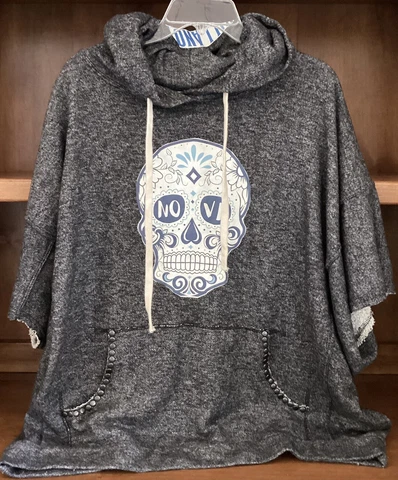 VILLANOVA UNIVERSITY WILDCATS Blue Sugar Skull Embellished Sweatshirt Hoodie LG Cover