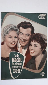 Das neue Film-Programm Jede Nacht in einem anderen Bett - Faltblatt DNF 1956 TOP - Picture 1 of 3