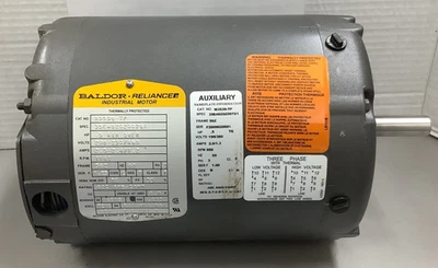 Baldor Reliance M3539-TP Industrial AC Motor 1/2HP 1140RPM 3-Ph  (R71) - Image 1 of 4