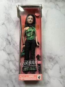 Muñeca de jade Integrity Toys 2002 Janay And Friends Urban Reflections #30044 - Imagen 1 de 5