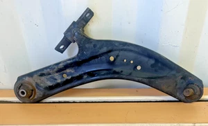 Genuine 2015 Nissan X Trail Right Driver O/S Front Lower Control Arm - Picture 1 of 2