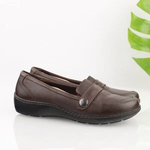 Clarks Women Cora Daisy Loafer Size 9 WIDE Brown Leather Slip On Shoe Casual - Picture 1 of 15
